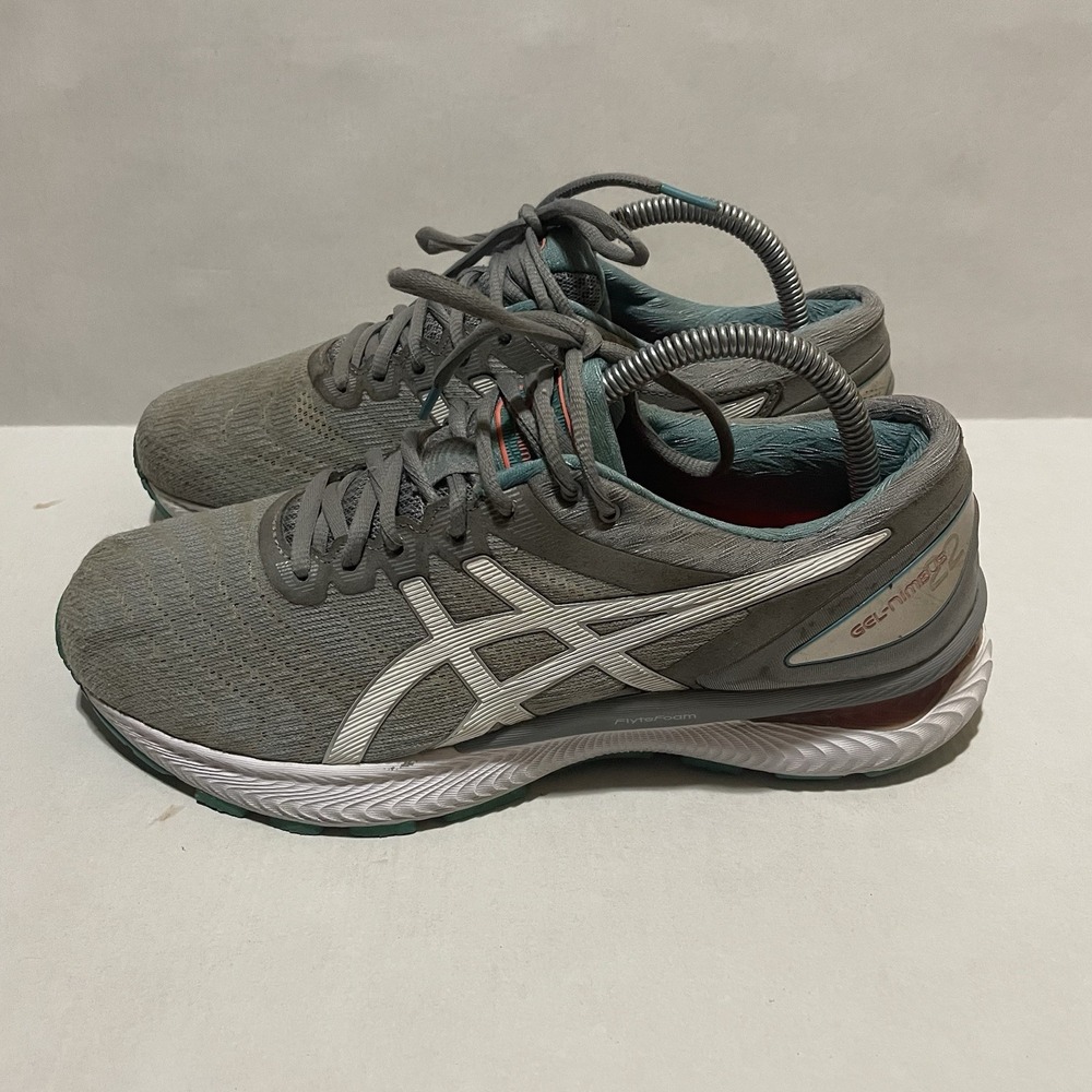 ASICS Gel Nimbus 22  9.5 Wide Running Shoes Sneakers Gray White Orange 1012A586‎